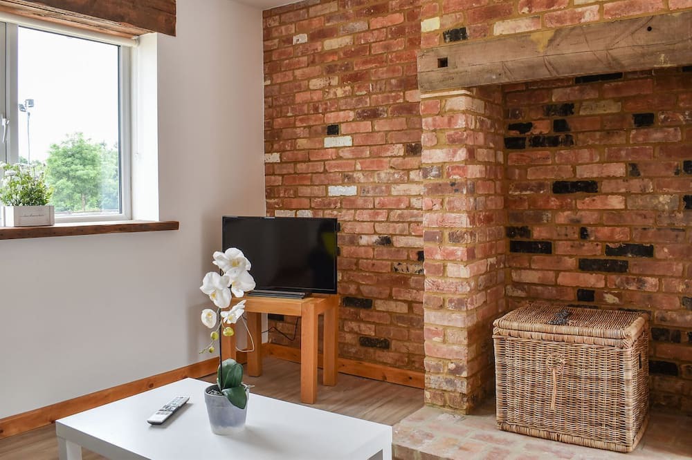 Photo of Livingroom in Canford Magna