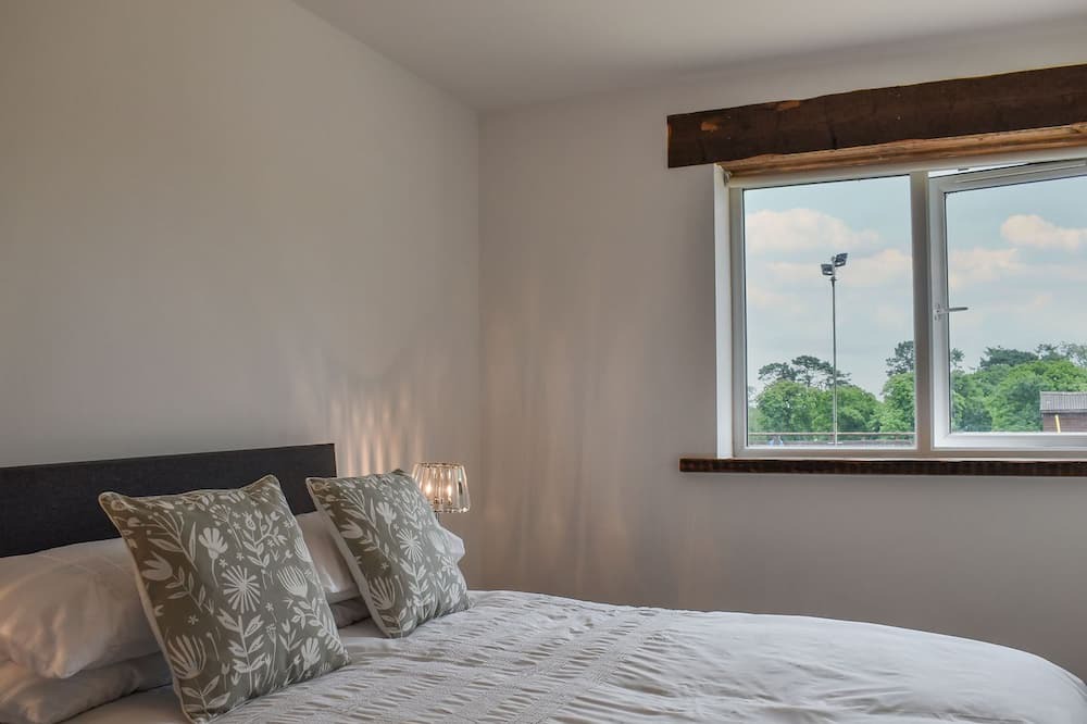 Photo of Bedroom in Canford Magna