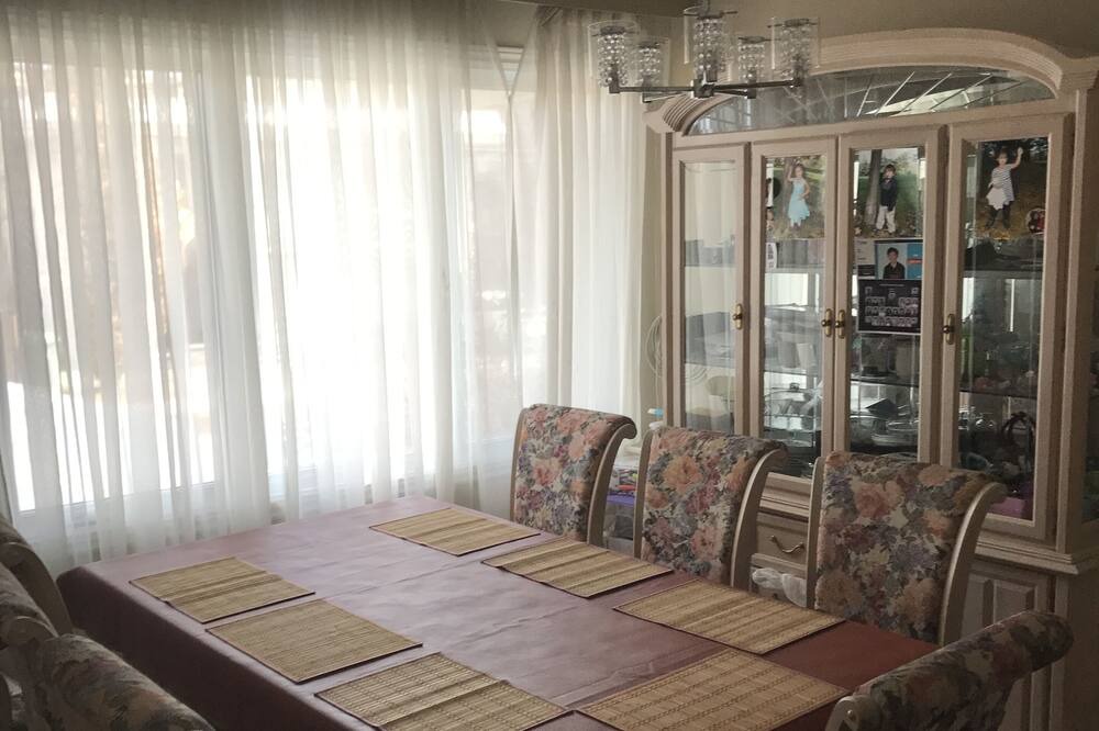 Photo of Kitchen in Ahuntsic-Cartierville