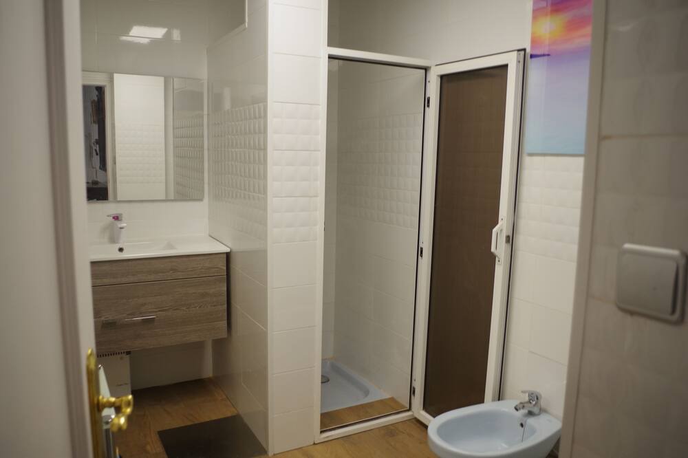 Photo of Bathroom in Elche