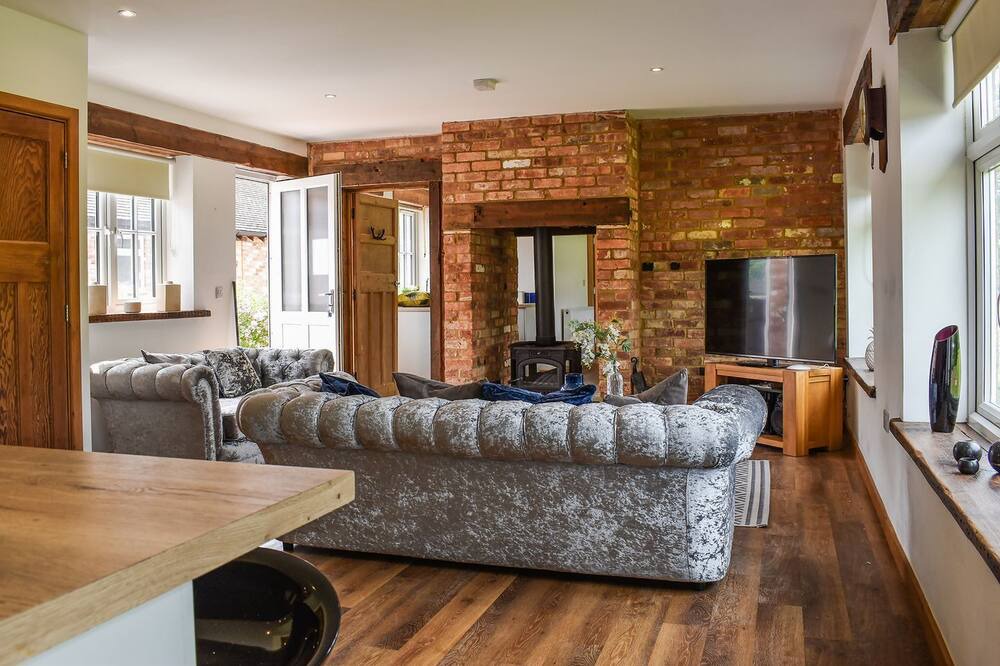 Photo of Livingroom in Canford Magna