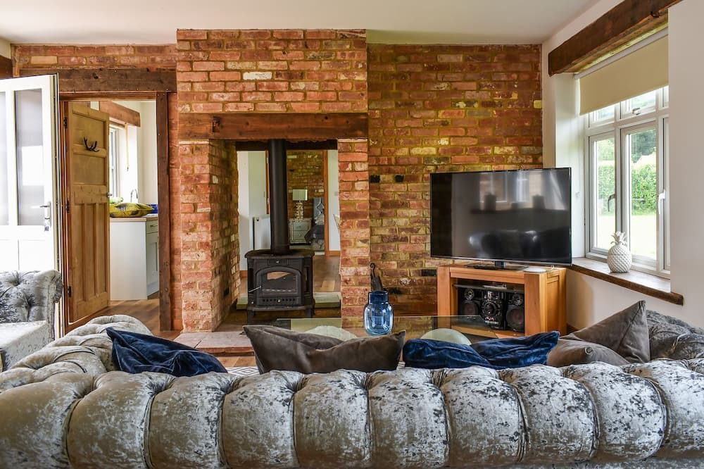 Photo of Livingroom in Canford Magna