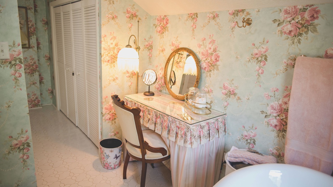 Photo of Bedroom in Boonville