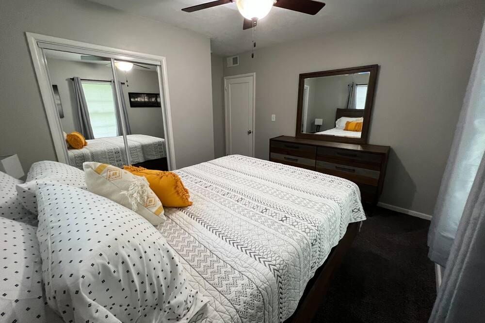 Photo of Bedroom in Sioux Falls