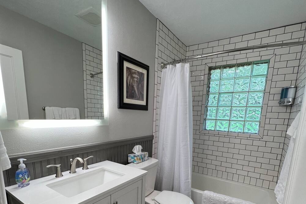 Photo of Bathroom in Sioux Falls