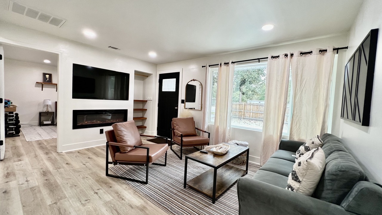 Photo of Livingroom in Sumter