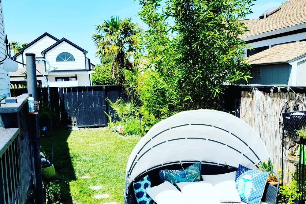 Photo of Outdoor in Discovery Bay