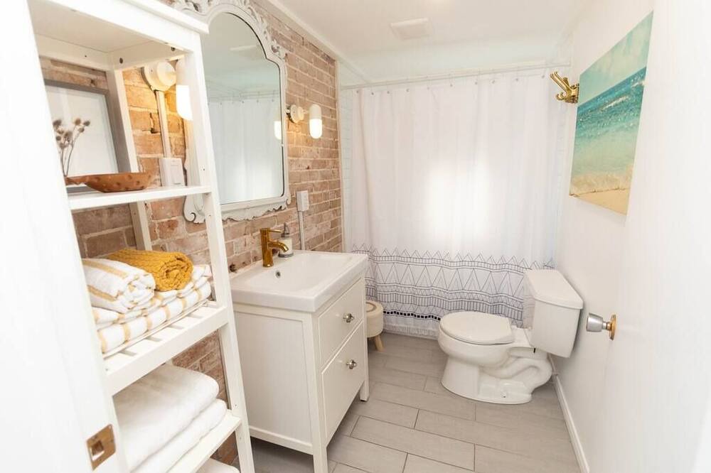 Photo of Bathroom in Wellington