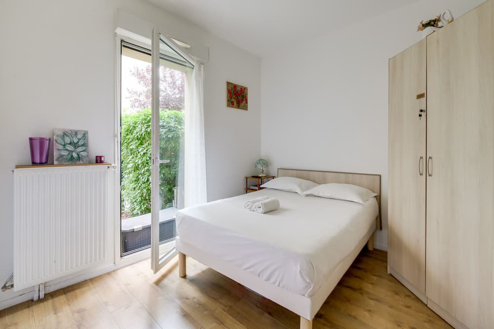 Photo of Bedroom in Arcueil