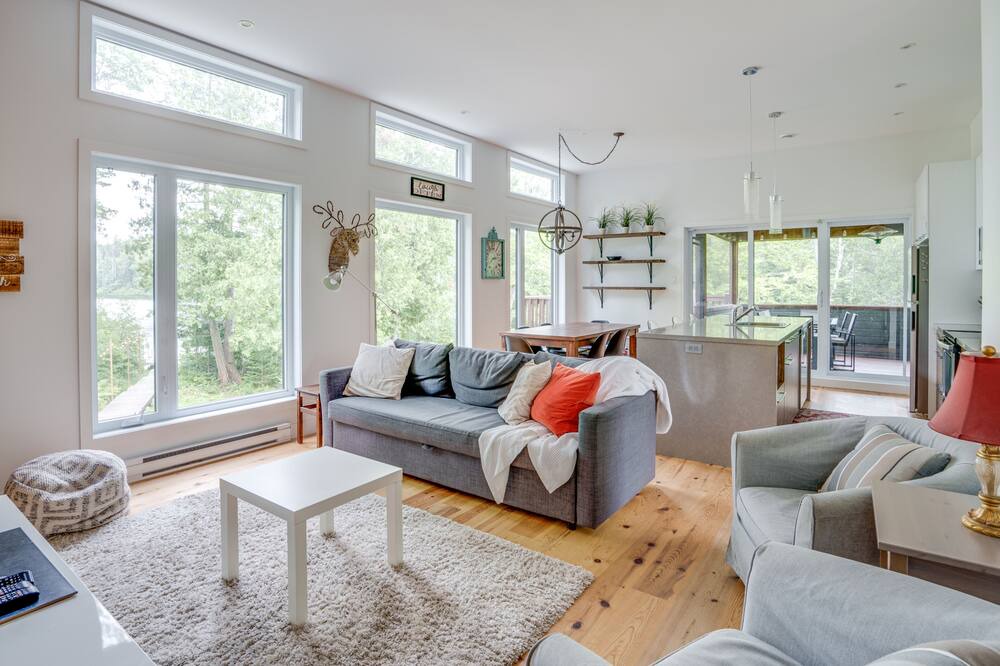 Photo of Livingroom in Sainte-Emelie-de-L'Energie