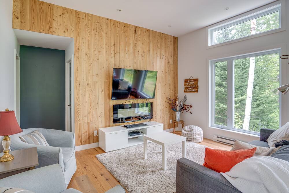 Photo of Livingroom in Sainte-Emelie-de-L'Energie