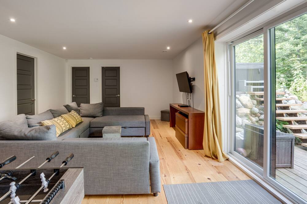 Photo of Livingroom in Sainte-Emelie-de-L'Energie