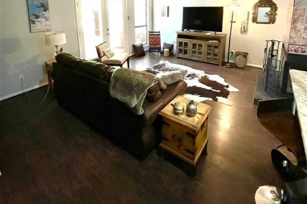 Photo of Bedroom in Ruidoso Downs