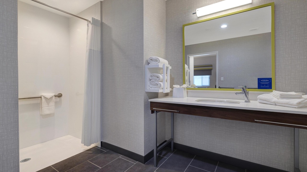 Photo of Bathroom in Marina