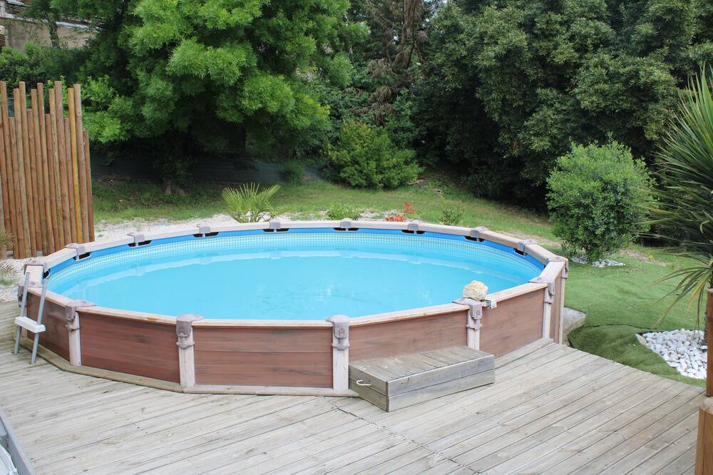 Photo of Outdoor in Carlus