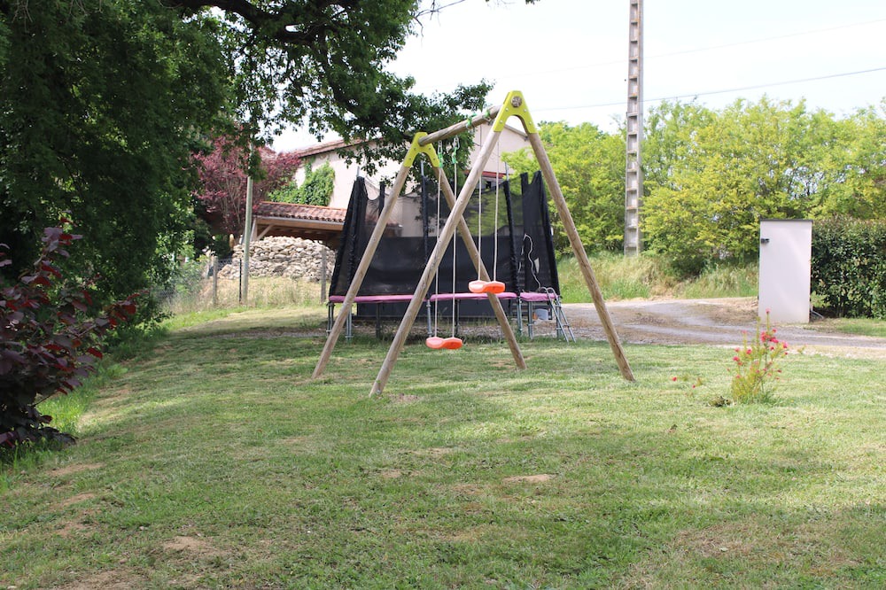 Photo of Others in Carlus