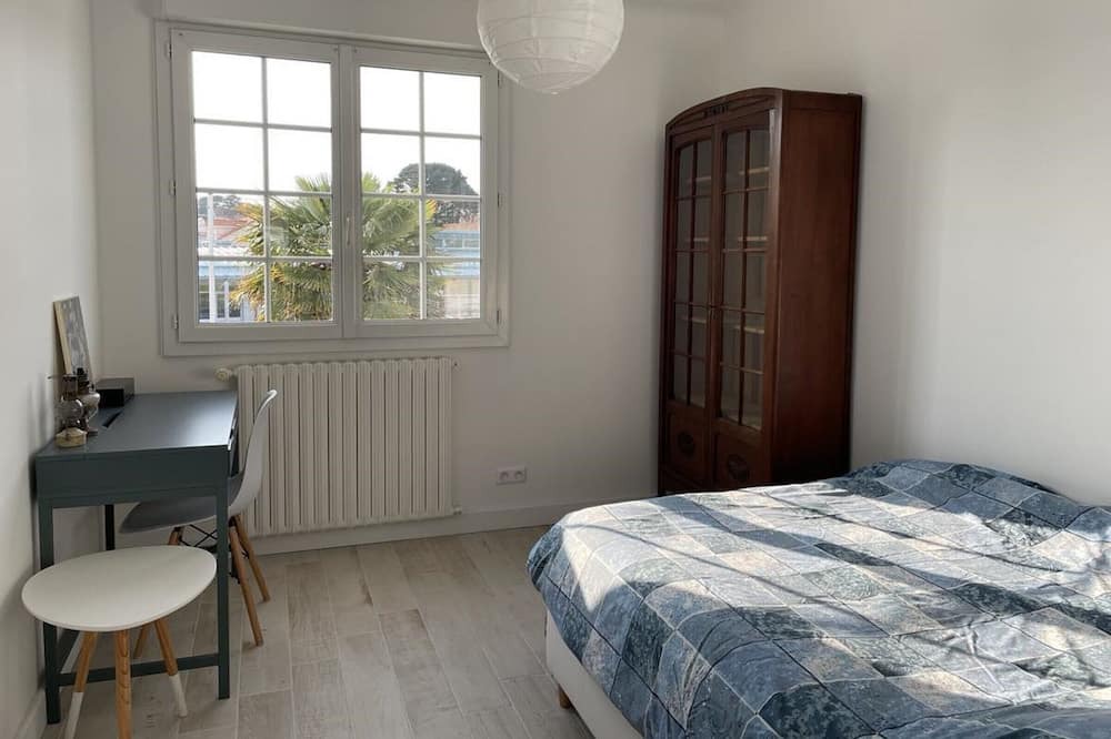 Photo of Bedroom in La Rogere