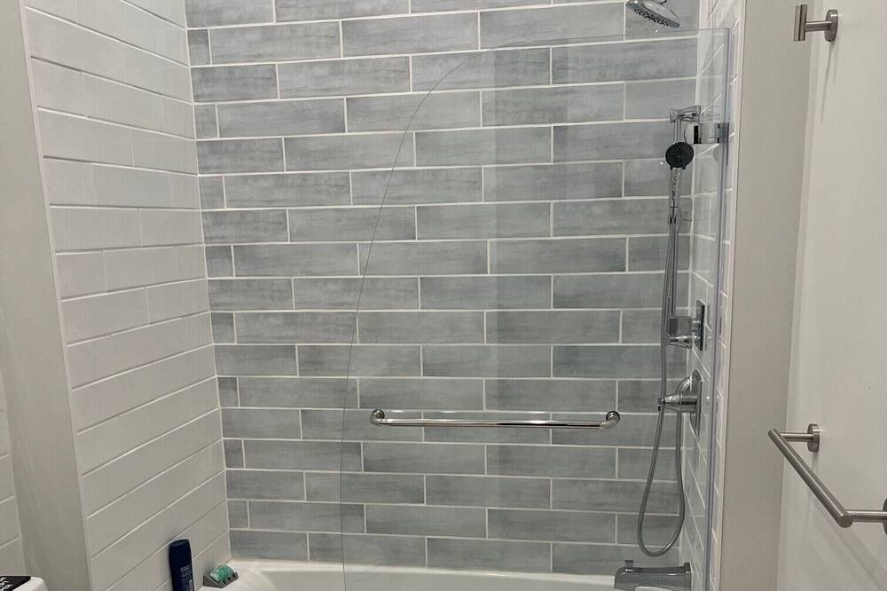 Photo of Bathroom in Groesbeck