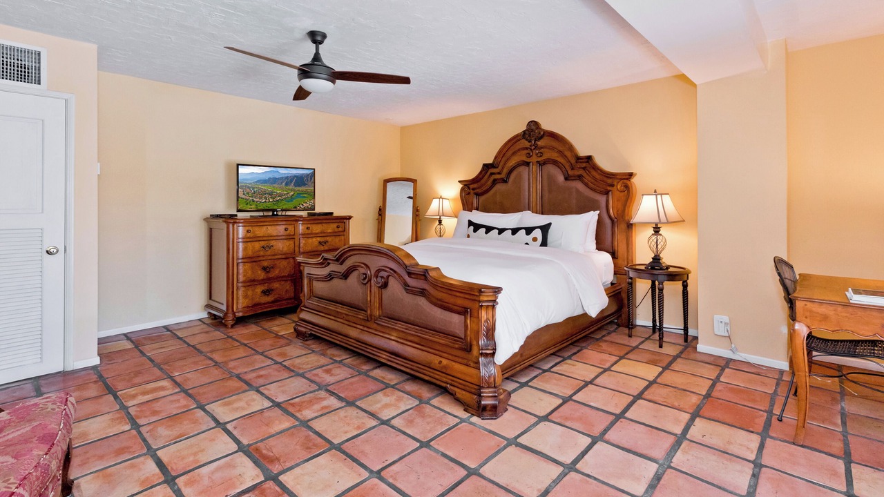 Photo of Bedroom in Deepwell Estates