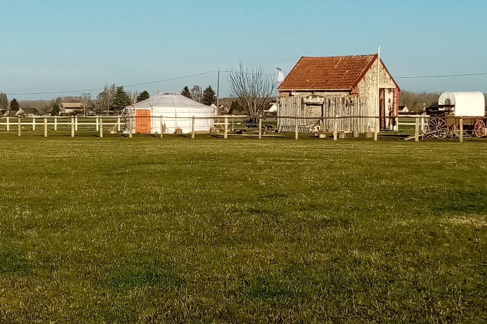 Photo of Outdoor in Vernoil-le-Fourrier