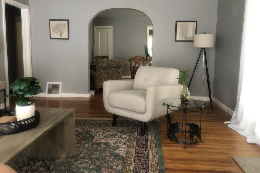 Photo of Others in College Hill