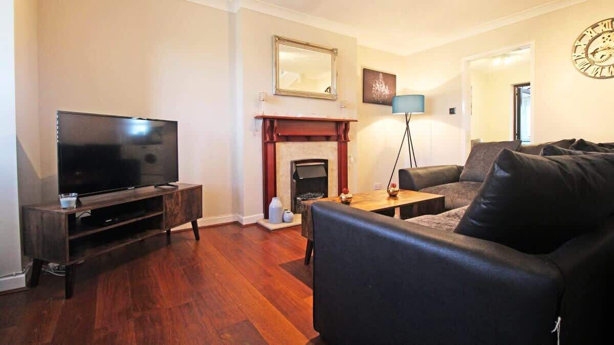 Photo of Livingroom in Chester