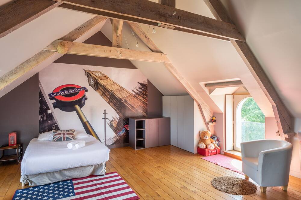 Photo of Bedroom in Saint-Meloir-des-Ondes