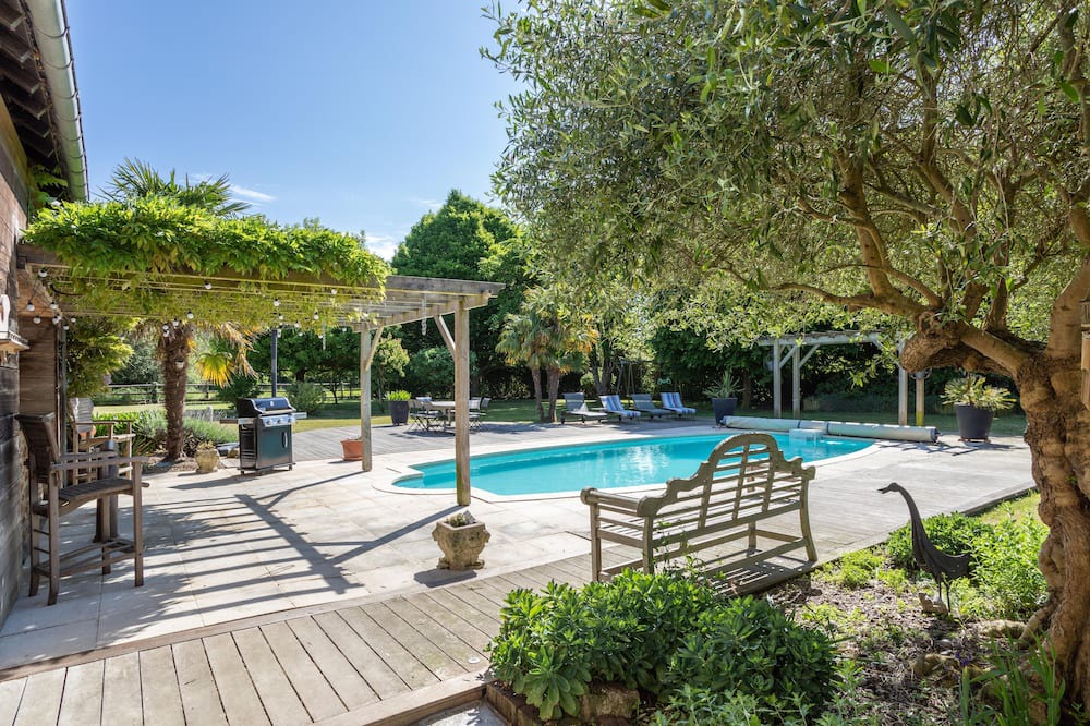 Photo of Outdoor in Saint-Meloir-des-Ondes