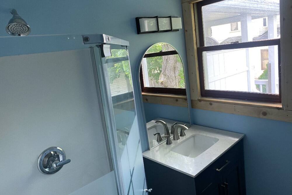 Photo of Bathroom in Walworth