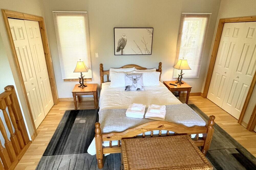 Photo of Bedroom in Dyer's Bay