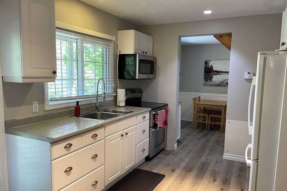 Photo of Kitchen in Dyer's Bay