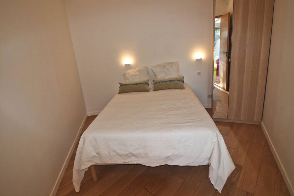 Photo of Bedroom in Torreilles-Plage