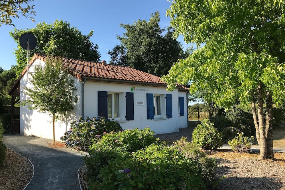 Photo of Outdoor in Les Forges