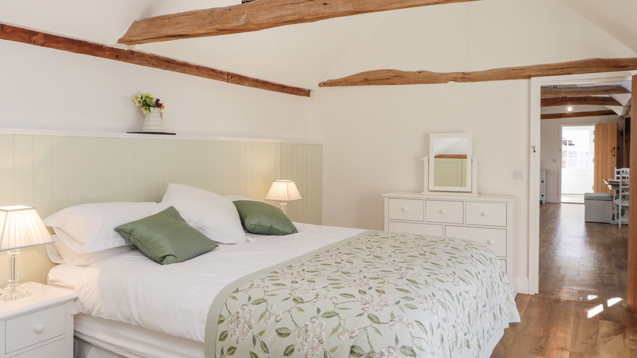 Photo of Others in Five Oak Green