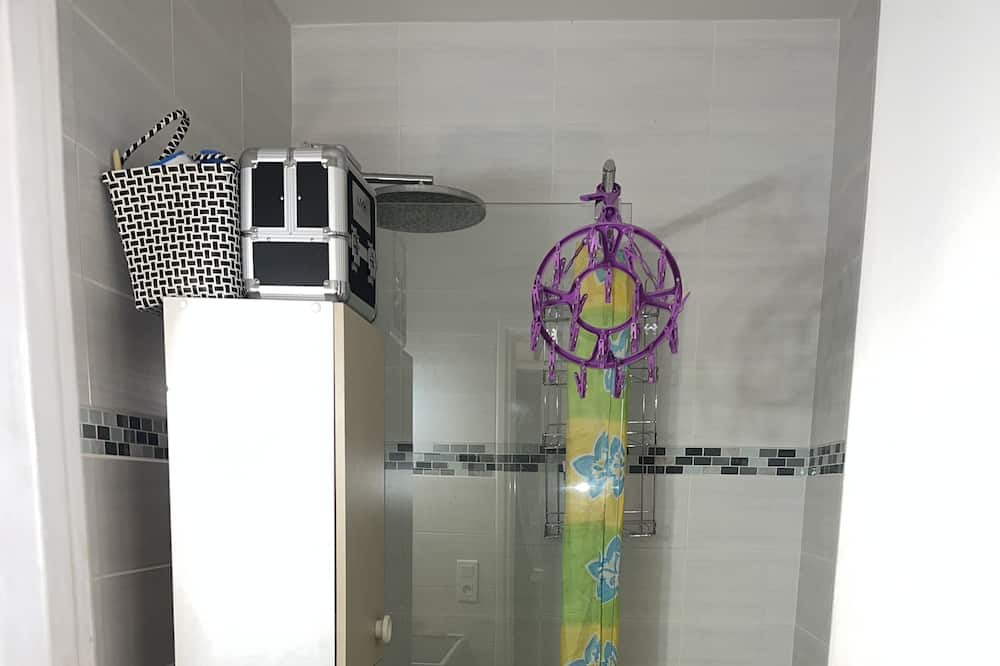 Photo of Bathroom in Fontenay-aux-Roses