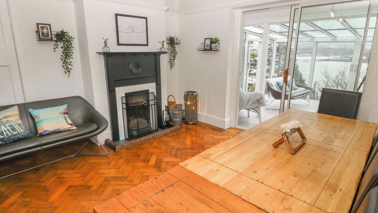 Photo of Others in Menai Bridge