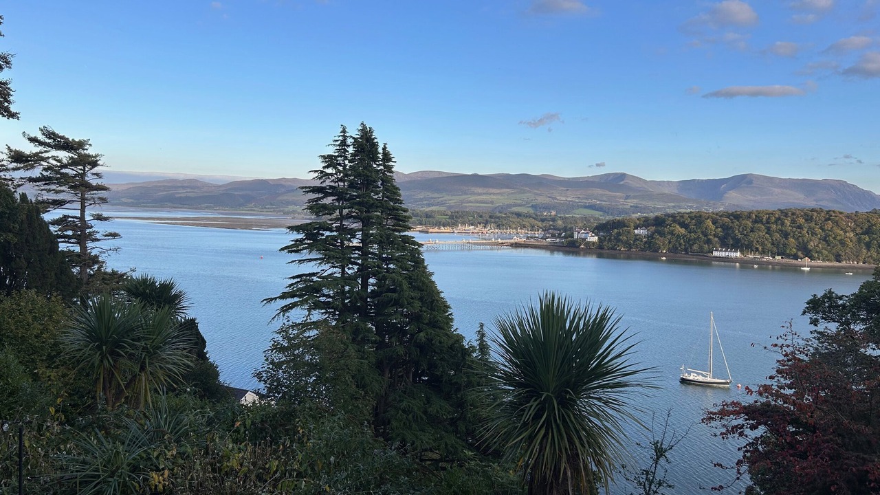 Photo of Others in Menai Bridge