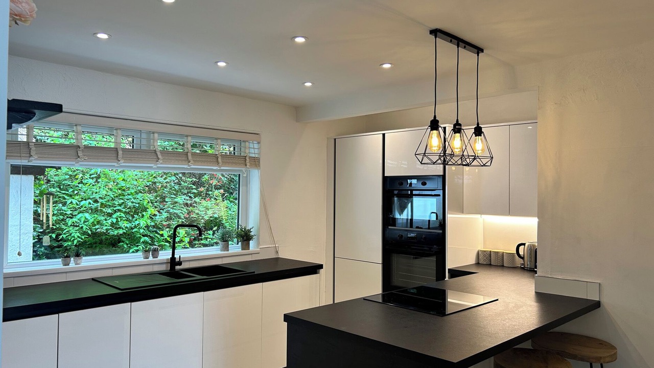 Photo of Others in Menai Bridge