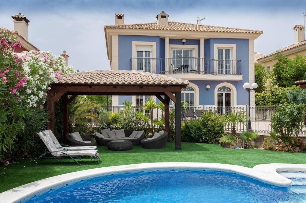 Photo of Outdoor in Aspe