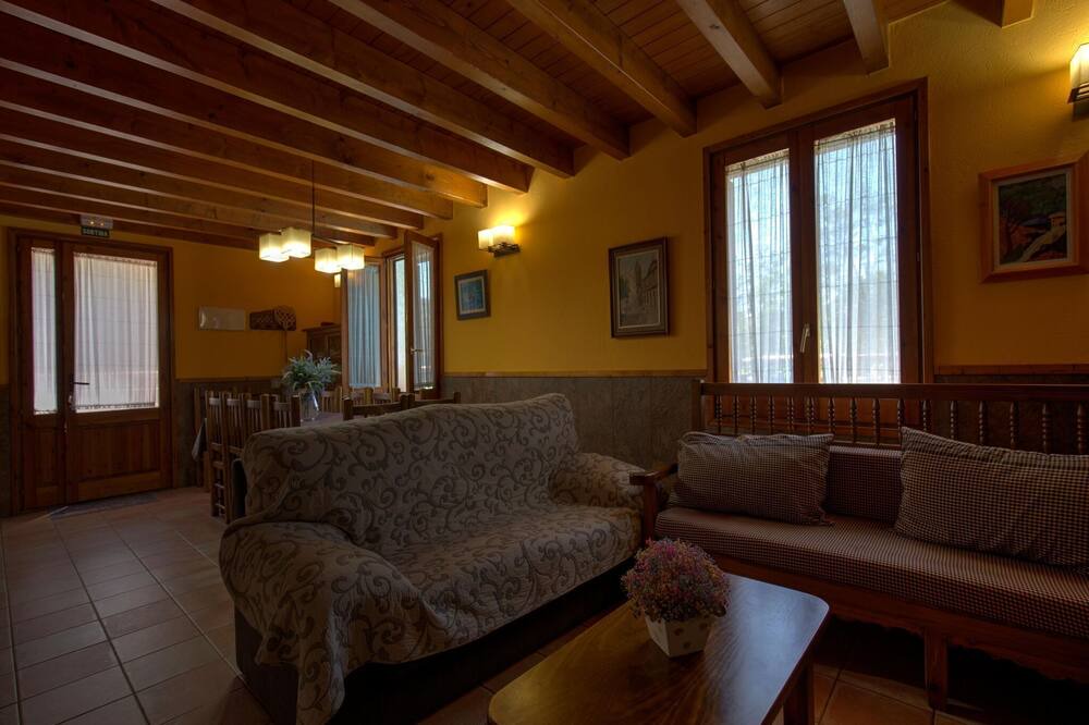 Photo of Livingroom in Ogassa