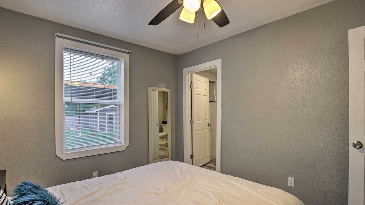 Photo of Bedroom in Highland Park