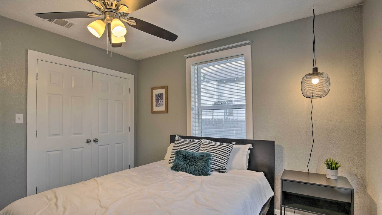 Photo of Bedroom in Highland Park