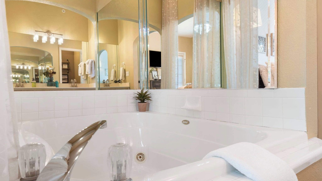 Photo of Bathroom in Downtown Branson