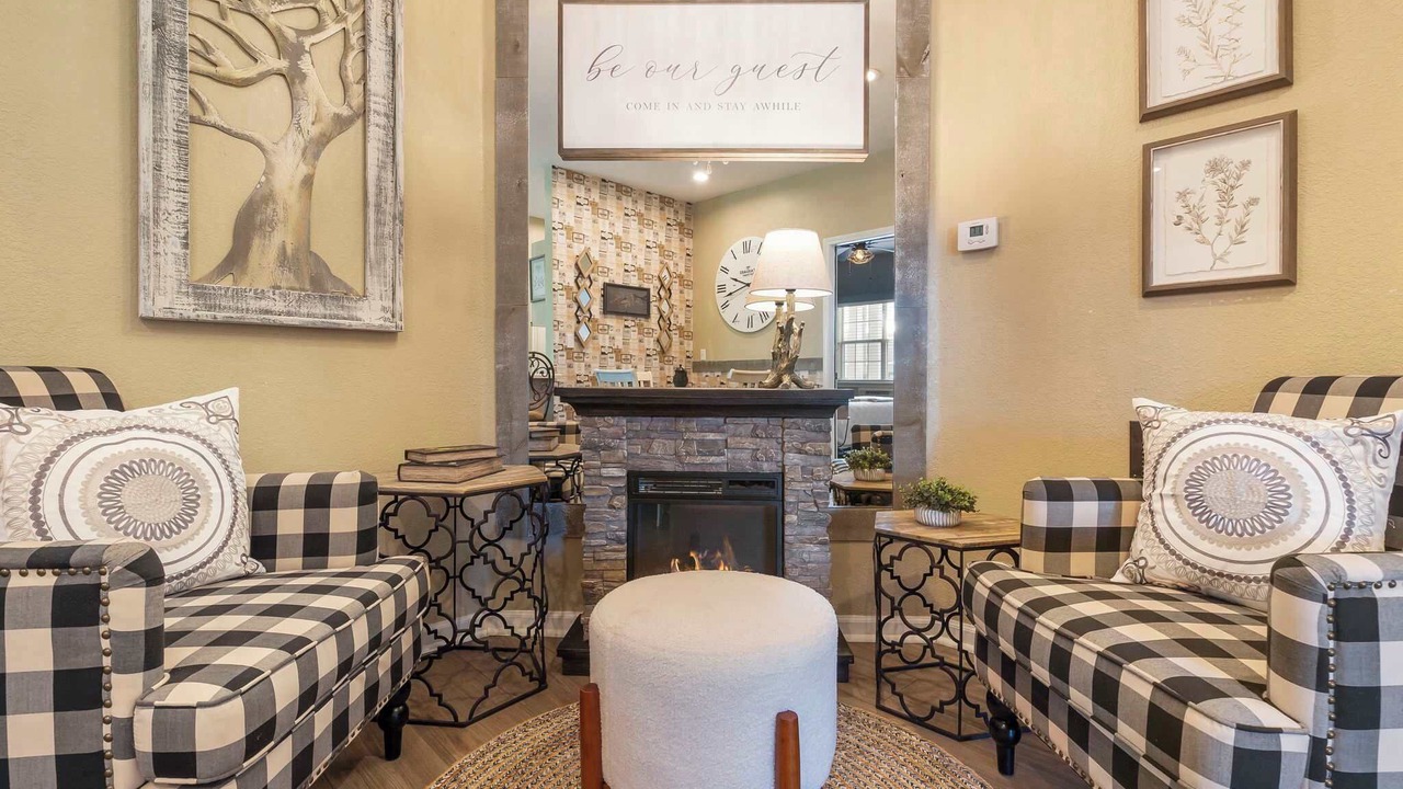 Photo of Others in Downtown Branson