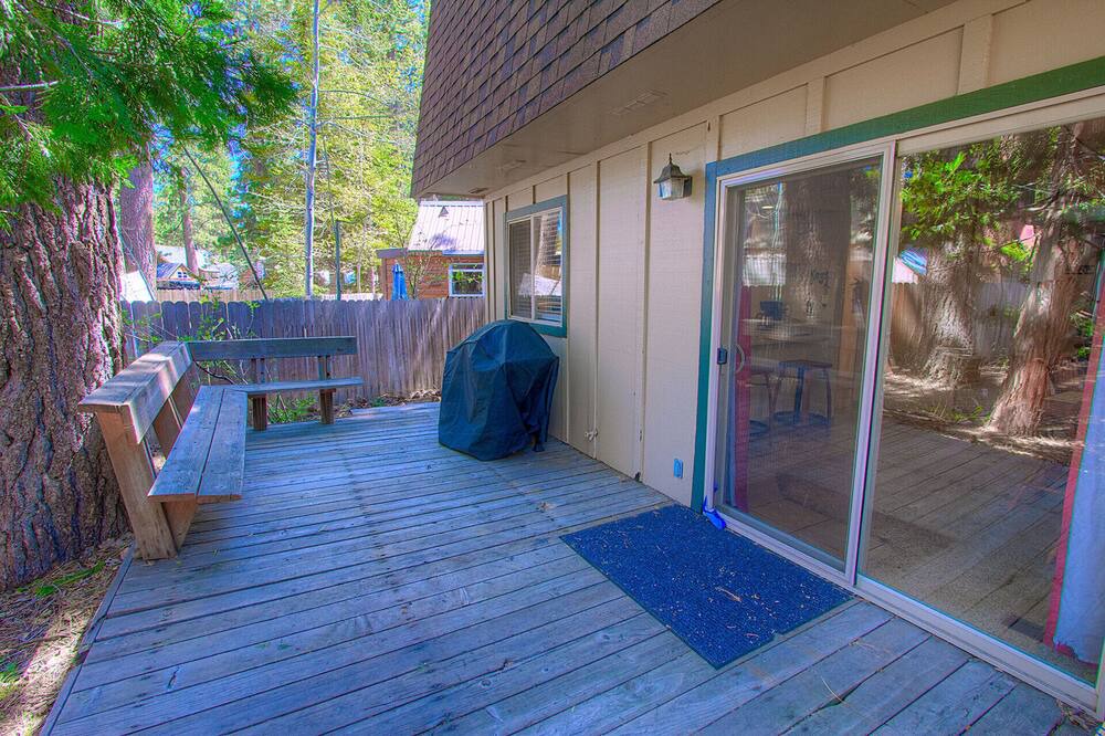 Photo of Patio Balcony in Lake Forest