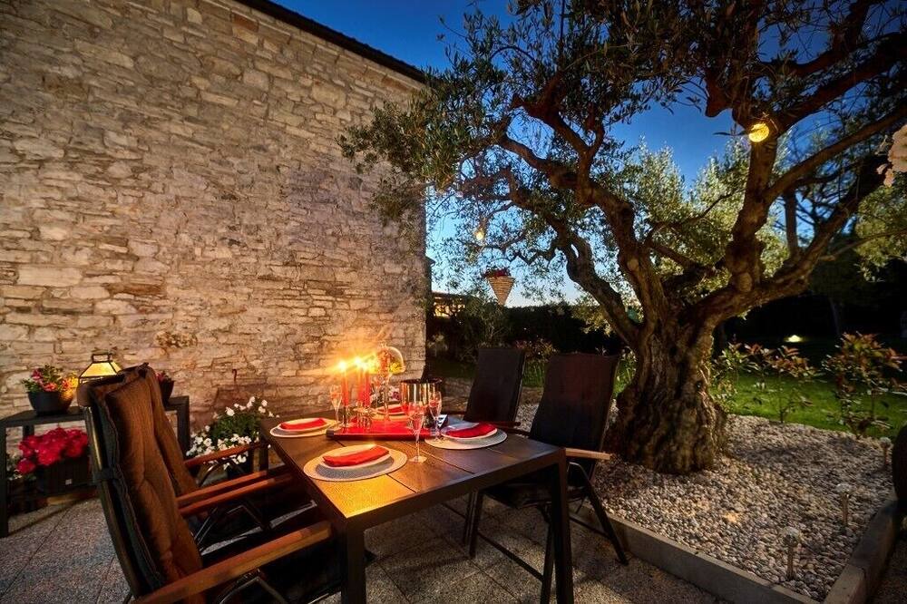 Photo of Patio Balcony in Vilanija