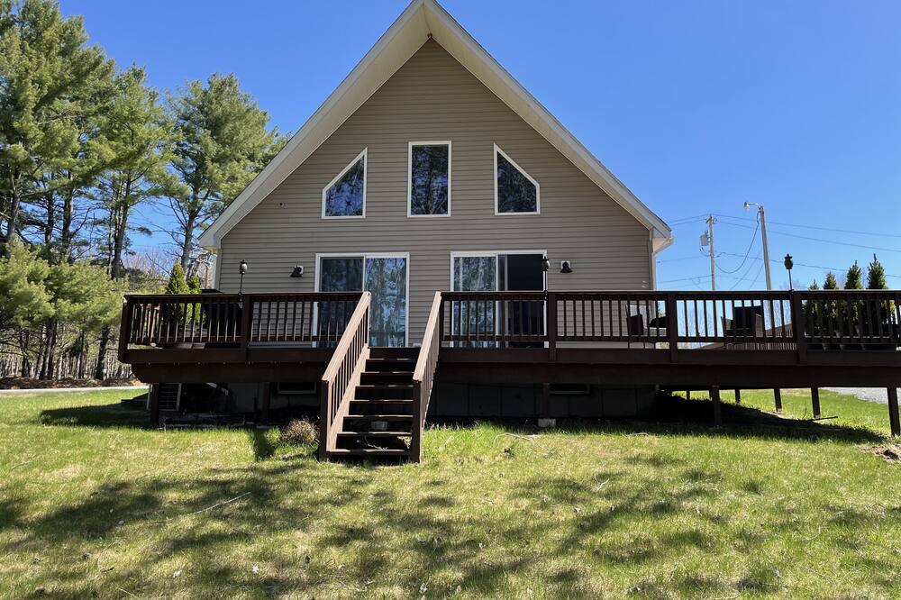 Photo of Outdoor in Mayfield