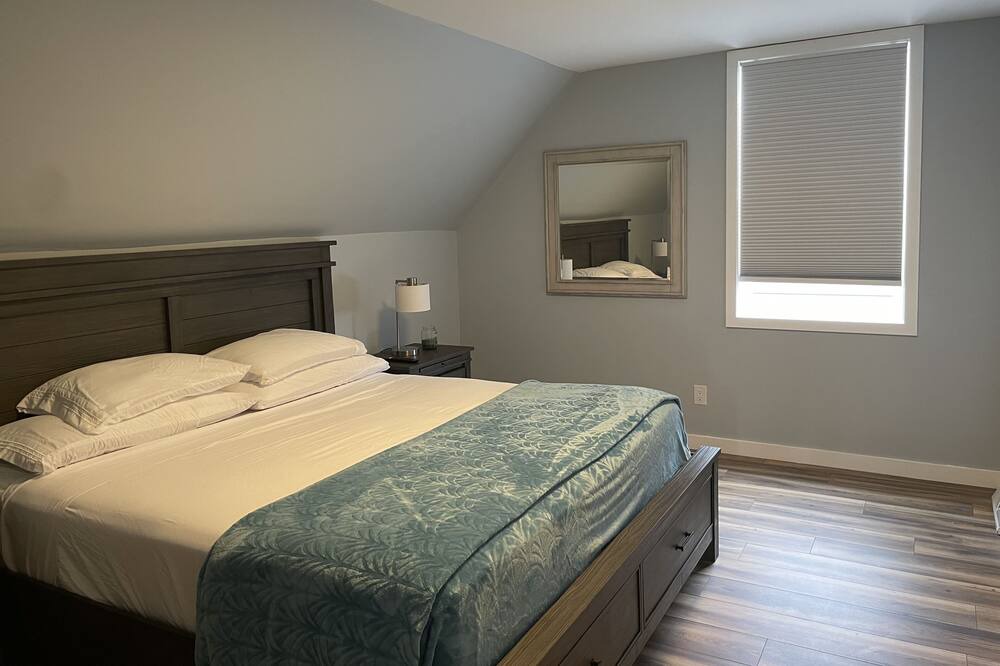 Photo of Bedroom in Mayfield