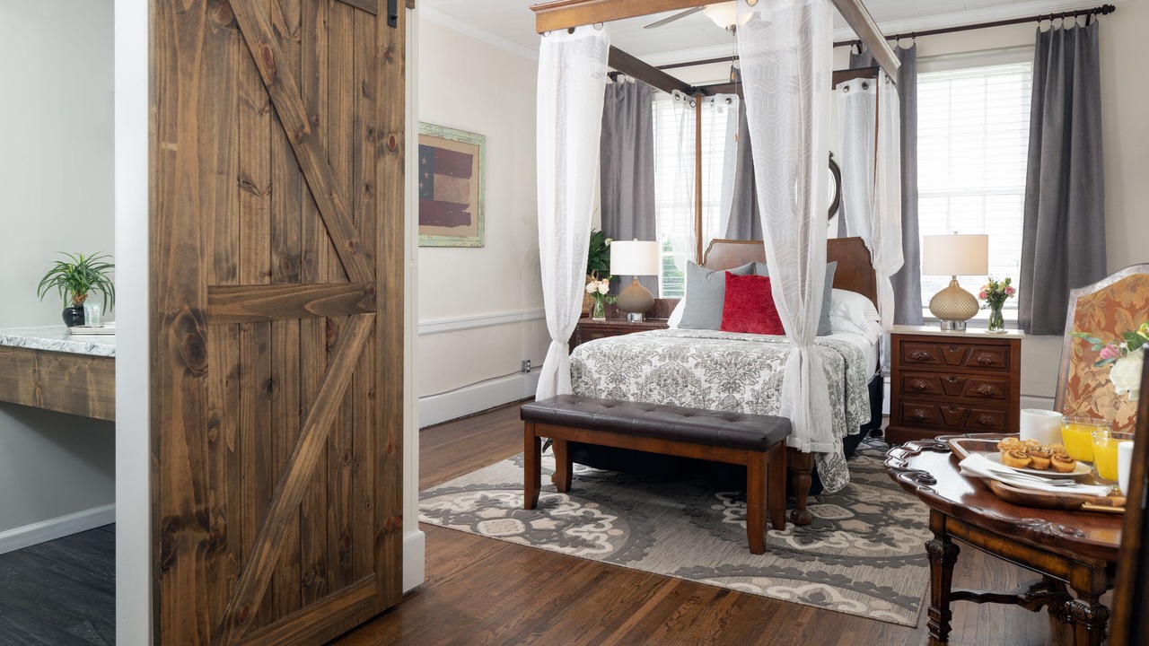 Photo of Bedroom in Humboldt