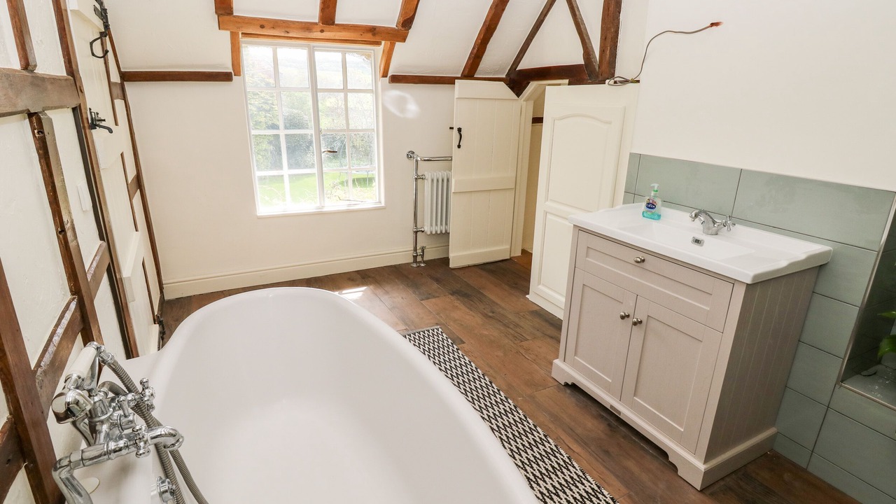 Photo of Others in Newport